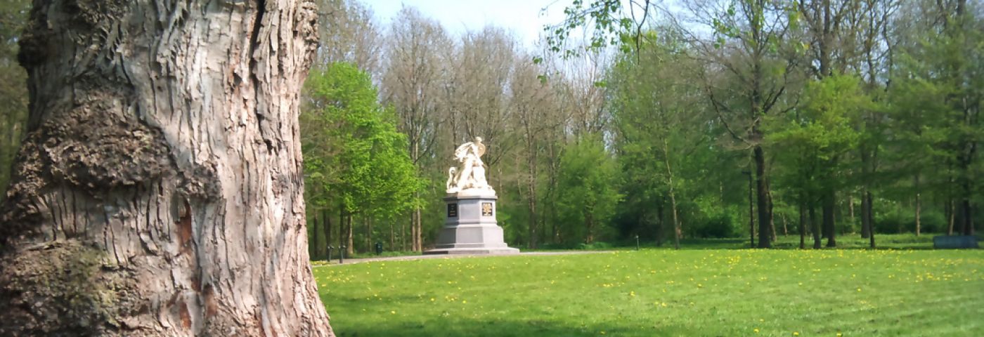 <p>Het monument voor de slag bij Heiligerlee. - Foto: XPeria2Day via Flickr</p>
