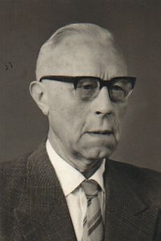 <p>Jacob Tilbusscher (1886-1963), bouwmeester van Middelstum. &ndash; Foto: bron onbekend</p>
