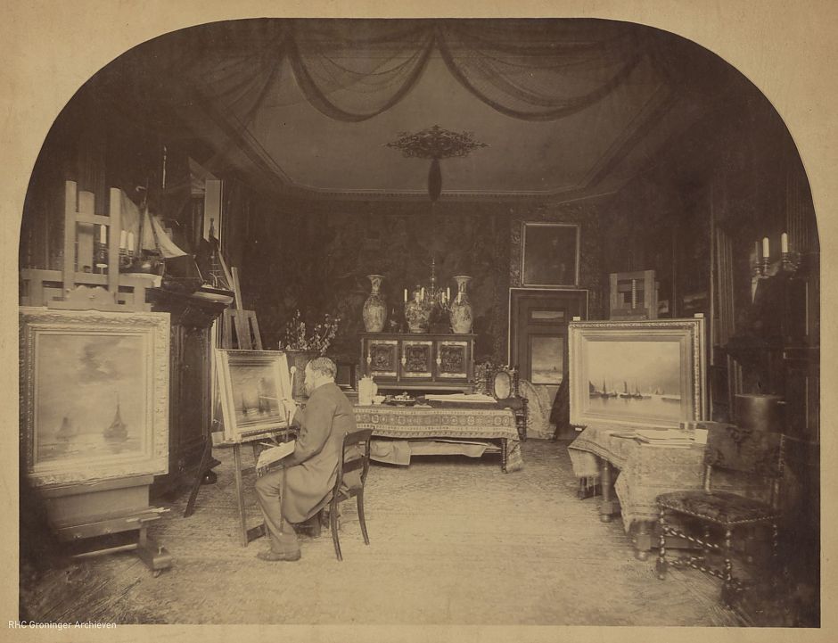 De schilder in zijn atelier in Den Haag in 1889. - Foto: www.beeldbankgroningen.nl (1785-19533)