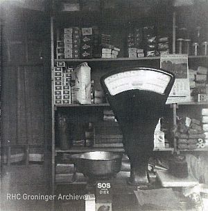 De winkel omstreeks 1950 - Foto: familie Boot