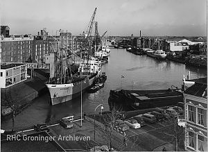 Oosterhaven in Groningen, 1964, foto Gemeente Groningen, RHC Groninger Archieven (1785-6818)