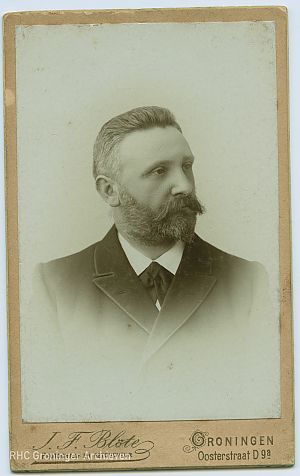 Pieter Roelf Bos, ca. 1897, foto J.F. Blöte, Groningen, RHC Groninger Archieven (1454-123)