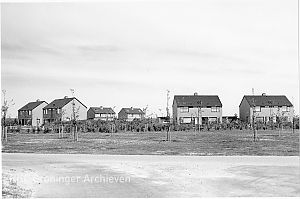 <p>De woonkern in Lauwersoog in 1975. - Foto: M.A. Douma, Collectie Groninger Archieven</p>
